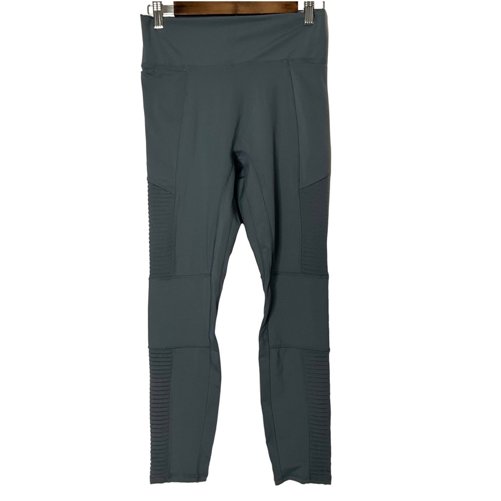 Fabletics Stormcloud High-Waisted Motion365+Moto Grey Pocket Leggings Size Large